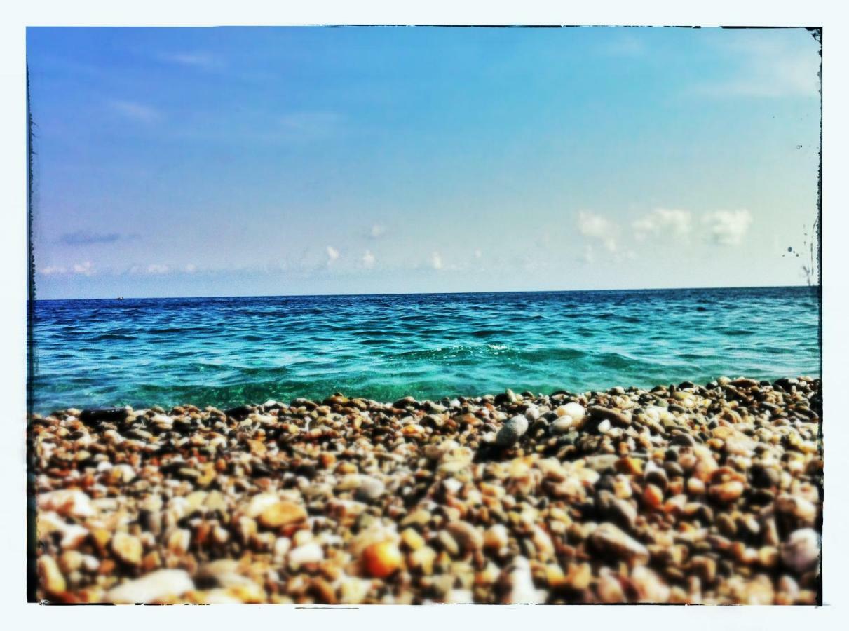Suite Sul Mare Mascali Exteriör bild